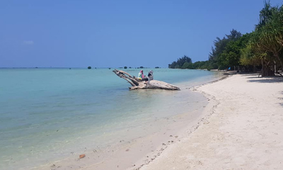 Cap'n Chris Eco Boat Tours Karimunjawa
